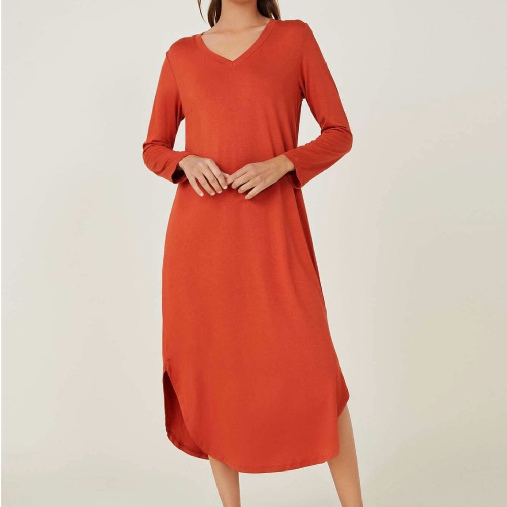 Solid Curved Hem Dress